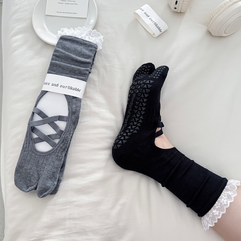 Lace Trim Split Toe Yoga Socks - Yoga Of Fitness ulasan dan harga
